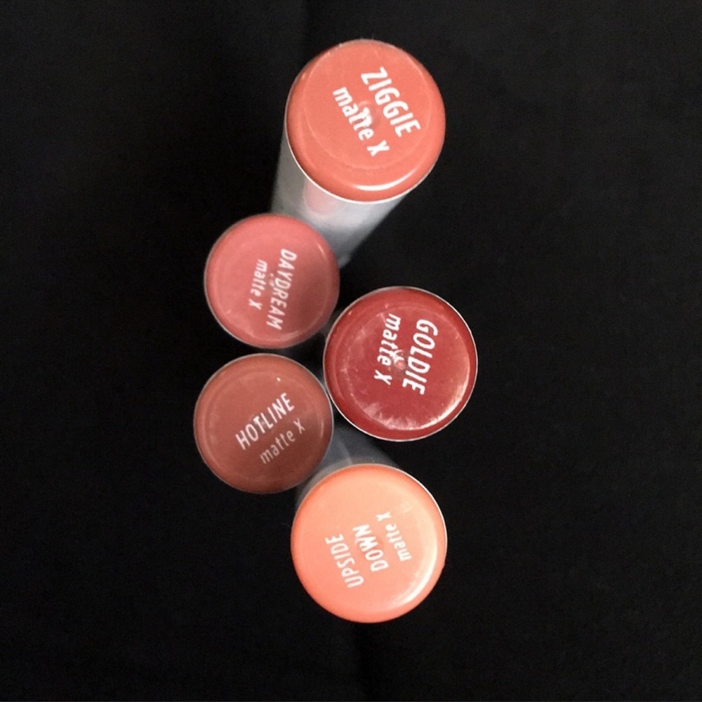 ColorPop: Persuede Me Lippie Stix Vault: NEW!